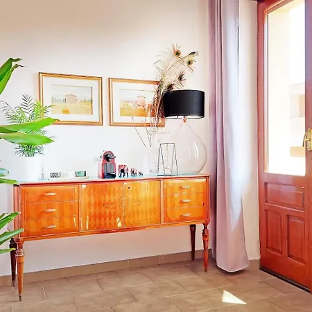 Geta , Reach Me On Wasap - See The Photo For Info! Appartement *